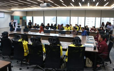 Mahasiswa Untar Terima KEB Hana Bank Scholarship 2018