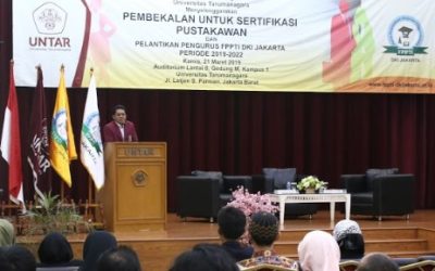 Pelantikan Pengurus FPPTI DKI, Rektor Minta Pustakawan Tingkatkan Budaya Literasi Generasi Muda