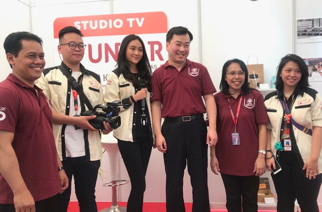 Wawancara Presiden Kun Shan University oleh TV FIKom