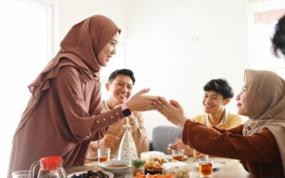 Momen Kebersamaan dan Sepiring Opor Hangat di Hari Idulfitri
